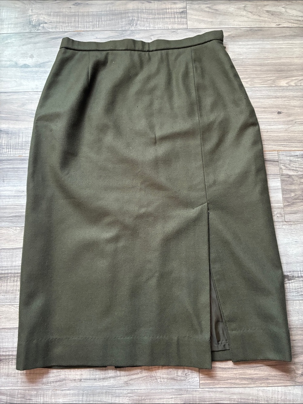 Pendleton Olive Green Pencil Skirt - Classic Women's Work Skirt size 12